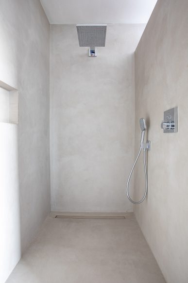 2021 - MX - BE - Caerstiaenssen 39 - WR - APLL Décoratie Geysen - ©Rhode PhotoMedia - TAGS - store bathroom