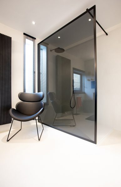 2021 - MX - BE - Caerstiaenssen 3912 - WL WR FS - APLL Décoratie Geysen - ©Rhode PhotoMedia - TAGS - store bathroom