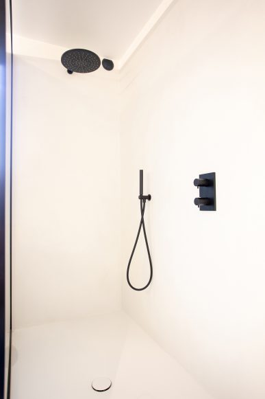 2021 - MX - BE - Caerstiaenssen 3916 - WR - APLL Décoratie Geysen - ©Rhode PhotoMedia - TAGS - store bathroom