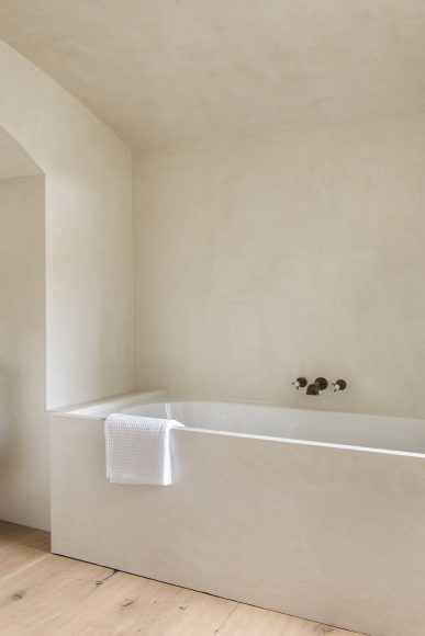 2021 - MX - BE - Gent 10 - IN WR WL - CREA Aertebeau - ©Olivier Van Daele - TAGS bathroom bath