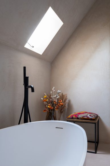 2021 - MX - BE - HomeSweetHome 02 - IN FS WR WL - APPL Floor Couture - CREA Phénix Interiors - ©NickCannaerts - TAGS bathroom bath